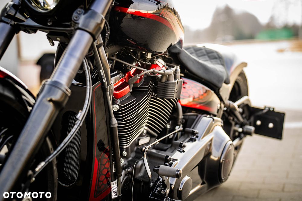 Harley-Davidson FXSB Breakout - 20