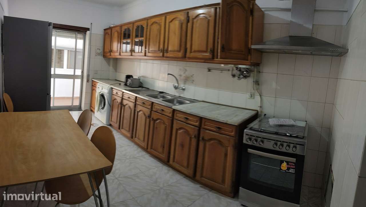 Apartamento T3 mobilado na Estrada de Coselhas, em Coimbra - Grande imagem: 5/14
