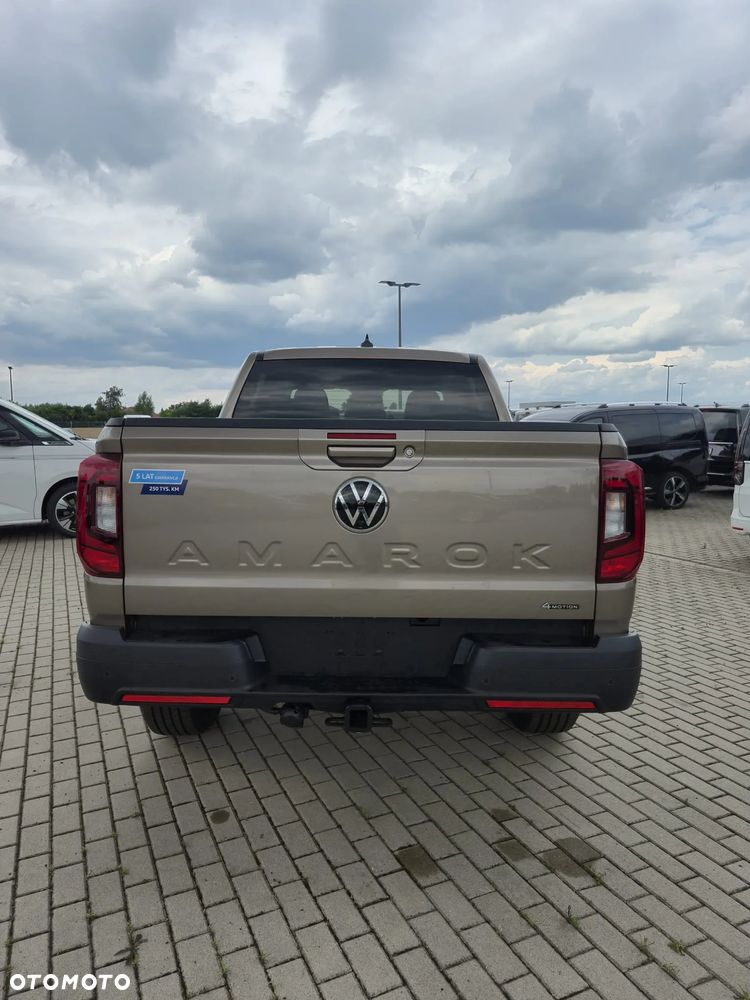 Volkswagen Amarok 2.0 TDI 4Mot Life - 5