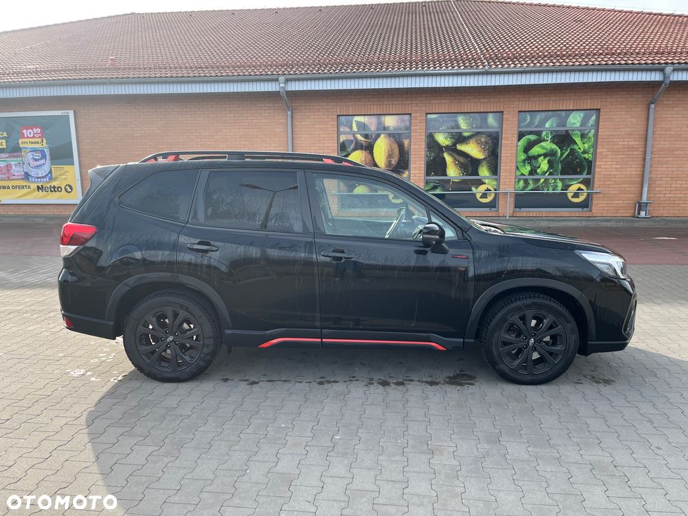 Subaru Forester 2.0i-L Platinum Black Edition EyeSight Lineartronic - 5