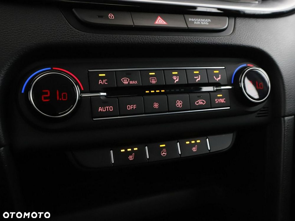 Kia XCeed 1.4 T-GDI OPF DCT7 VISION - 27
