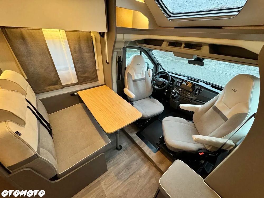 LMC Tourer Lift H664 - 15