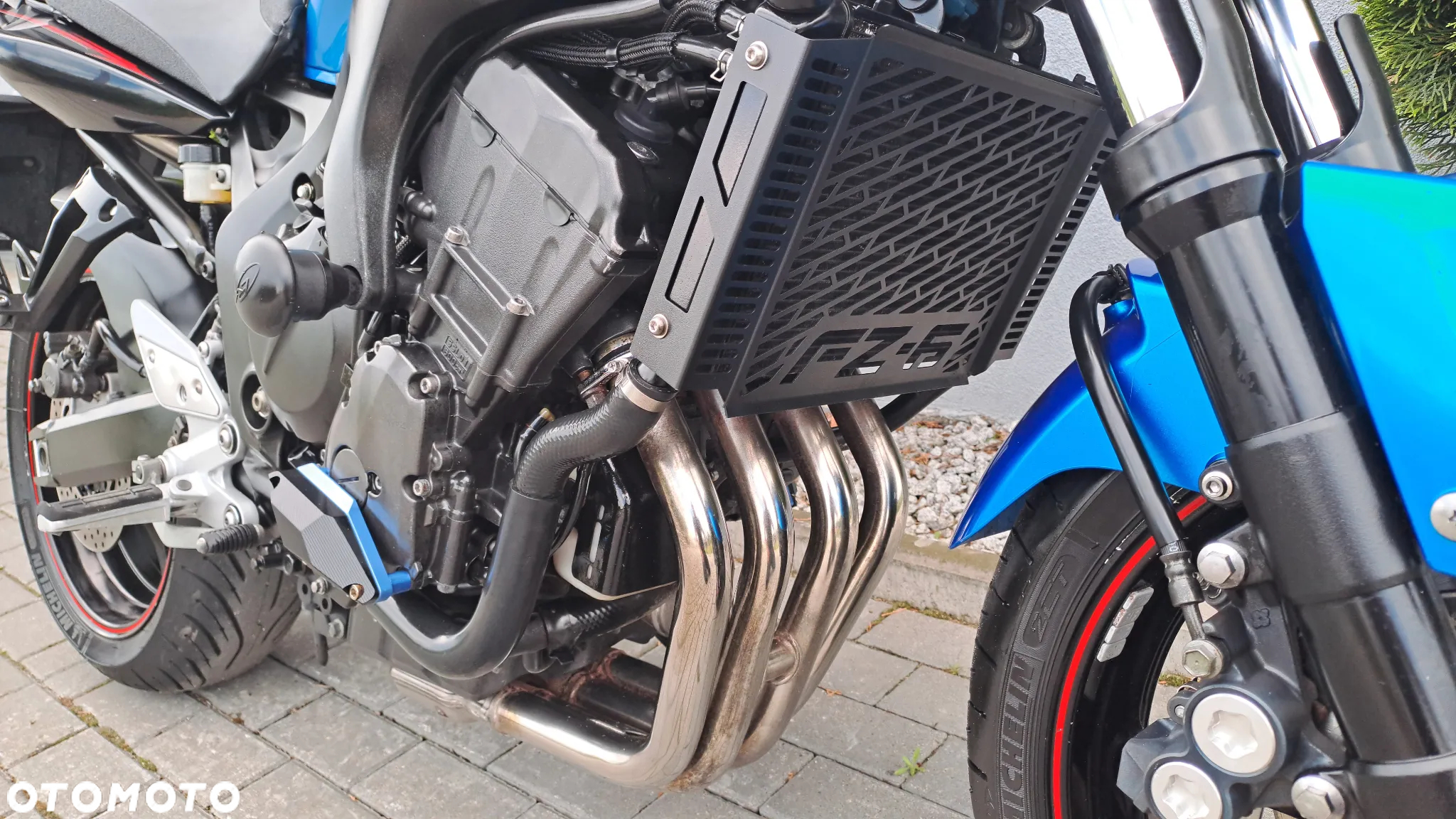 Yamaha FZ6 - 15