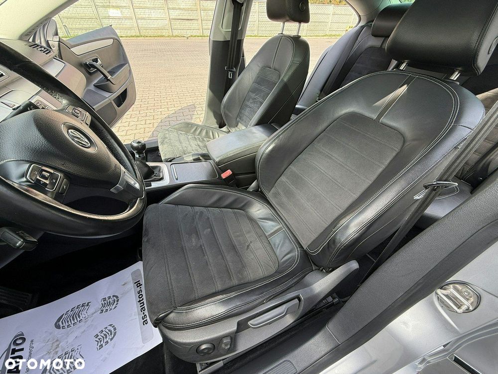 Volkswagen Passat CC - 17