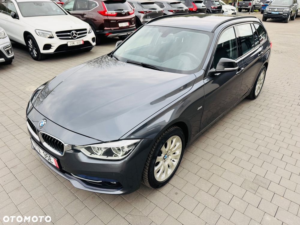 BMW Seria 3 320d xDrive Edition M Sport Shadow - 5