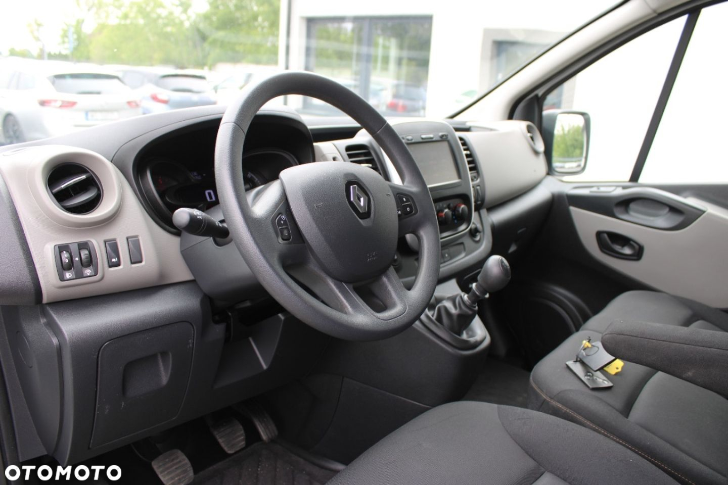 Renault TRAFIC - 21
