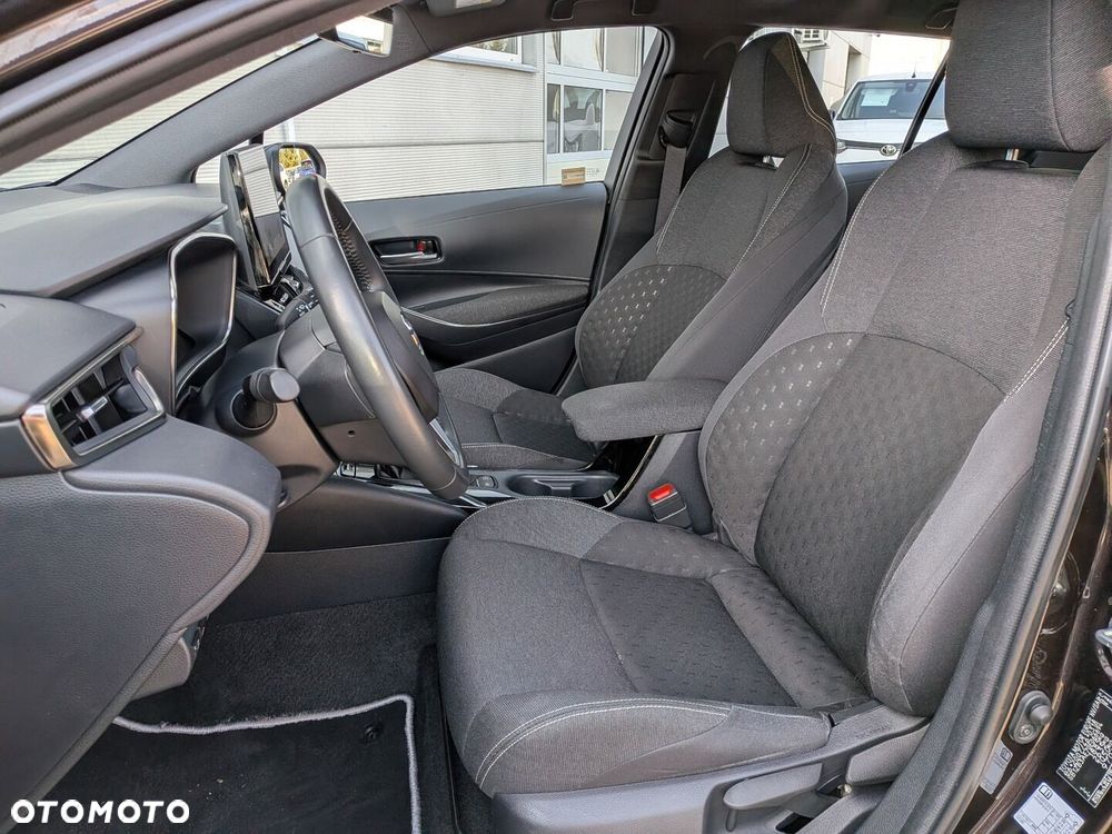 Toyota Corolla 1.8 Hybrid Comfort - 26