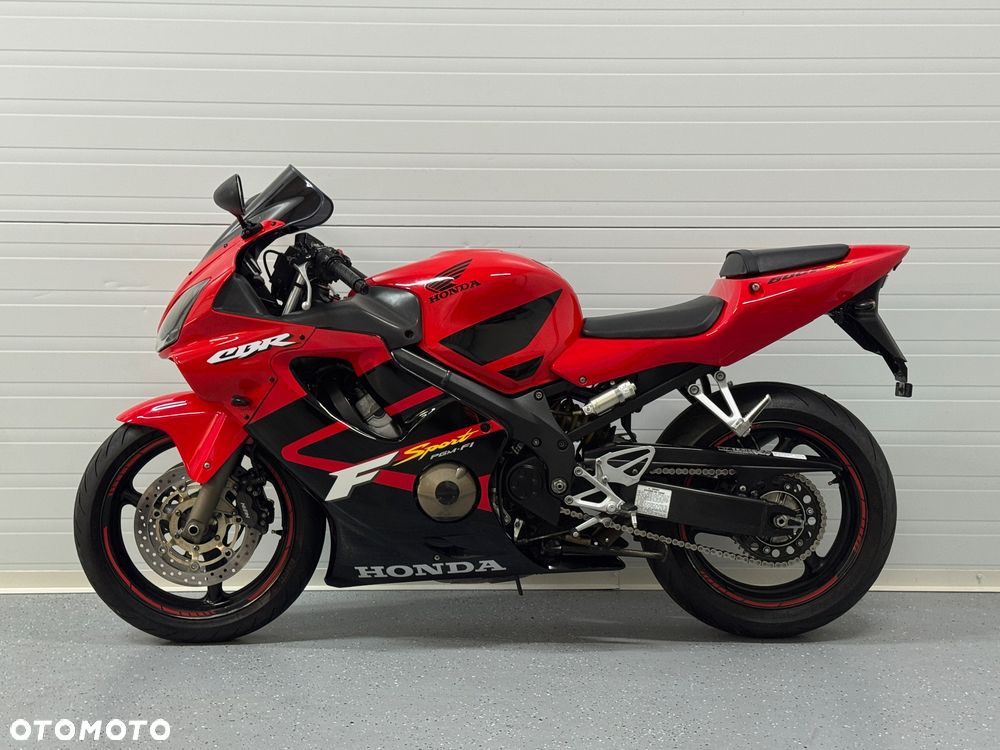 Honda CBR - 18