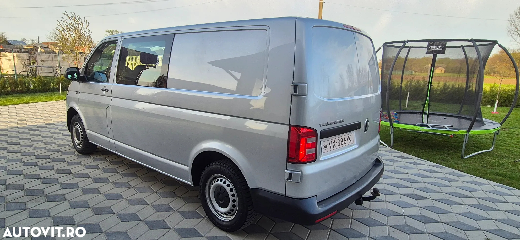 Volkswagen Transporter - 3