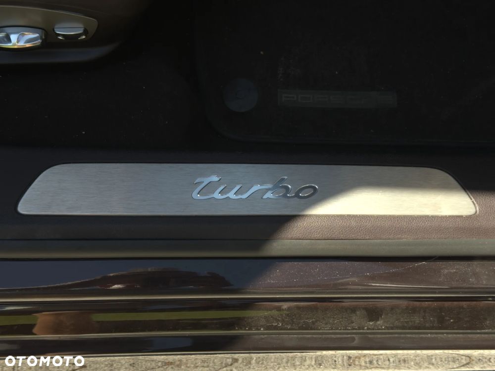 Porsche Panamera - 29