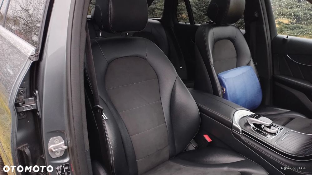 Mercedes-Benz GLC 220 d 4Matic 9G-TRONIC AMG Line - 32