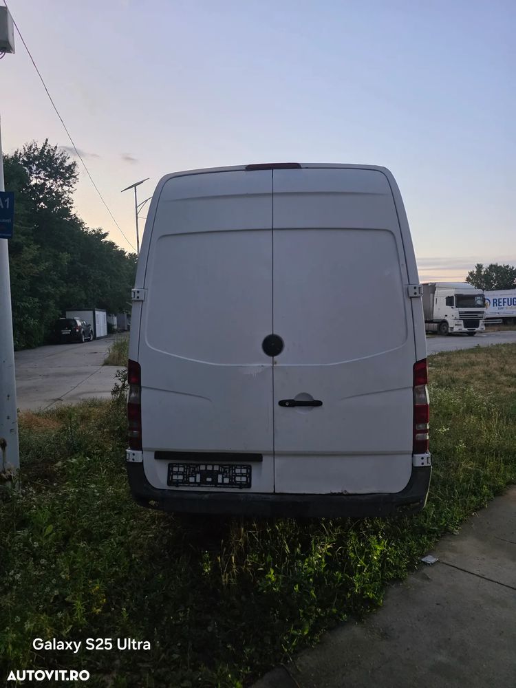 Mercedes-Benz Sprinter - 3