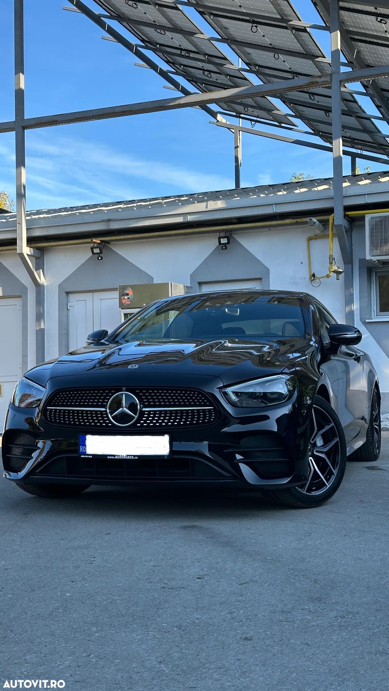 Mercedes-Benz E 220 d 4Matic Coupe 9G-TRONIC Night Edition - 1