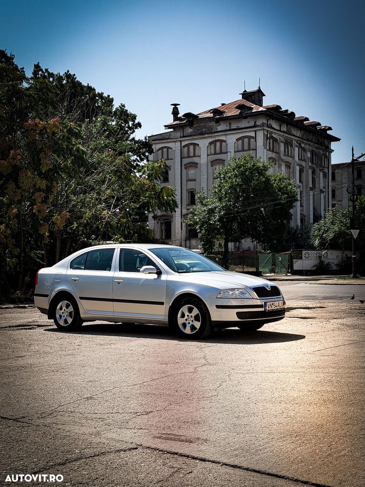 Skoda Octavia 1.6 FSI Classic - 5