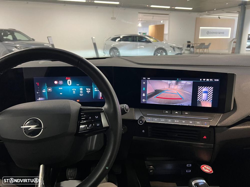 Opel Astra 1.2 T Elegance - 15