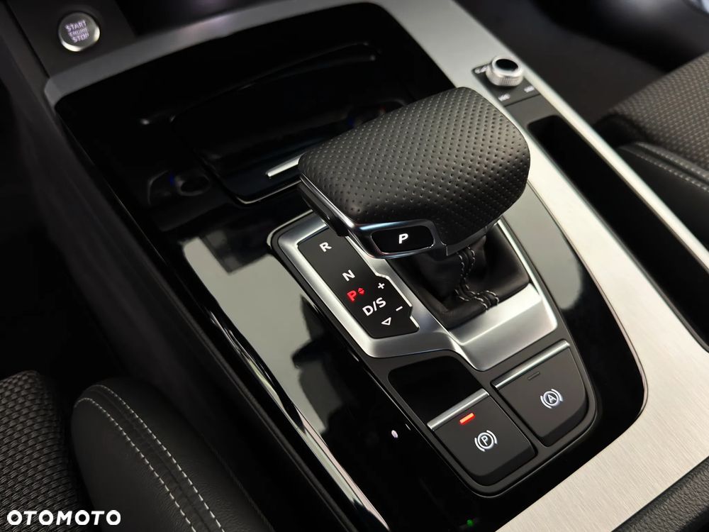 Audi Q5 40 TDI quattro S tronic S line - 13