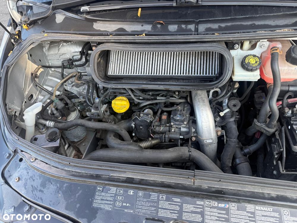 Renault Espace 2.0 dCi Initiale - 14