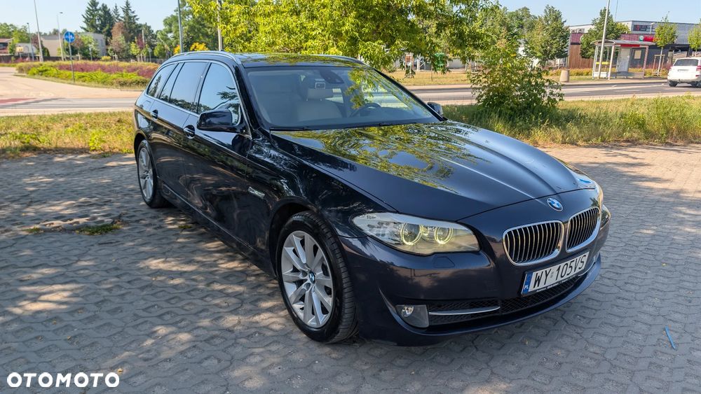 BMW Seria 5 530d xDrive - 3