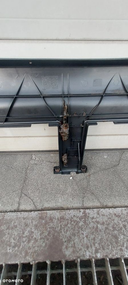 Osłona zaślepka tył fotela vw t5 multivan uszkona - 5