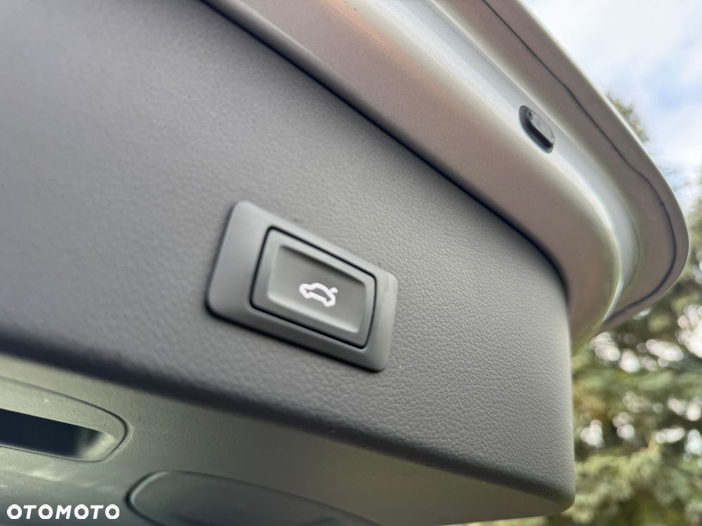 Audi A6 Avant 3.0 TDI quattro S tronic - 19