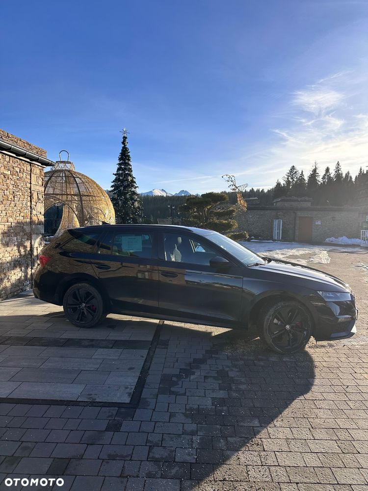 Skoda Octavia 1.4 TSI DSG RS Plus - 9