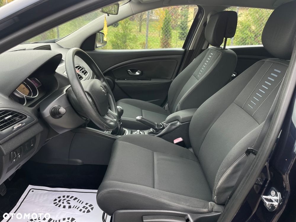 Renault Megane 1.5 dCi Avantage - 6