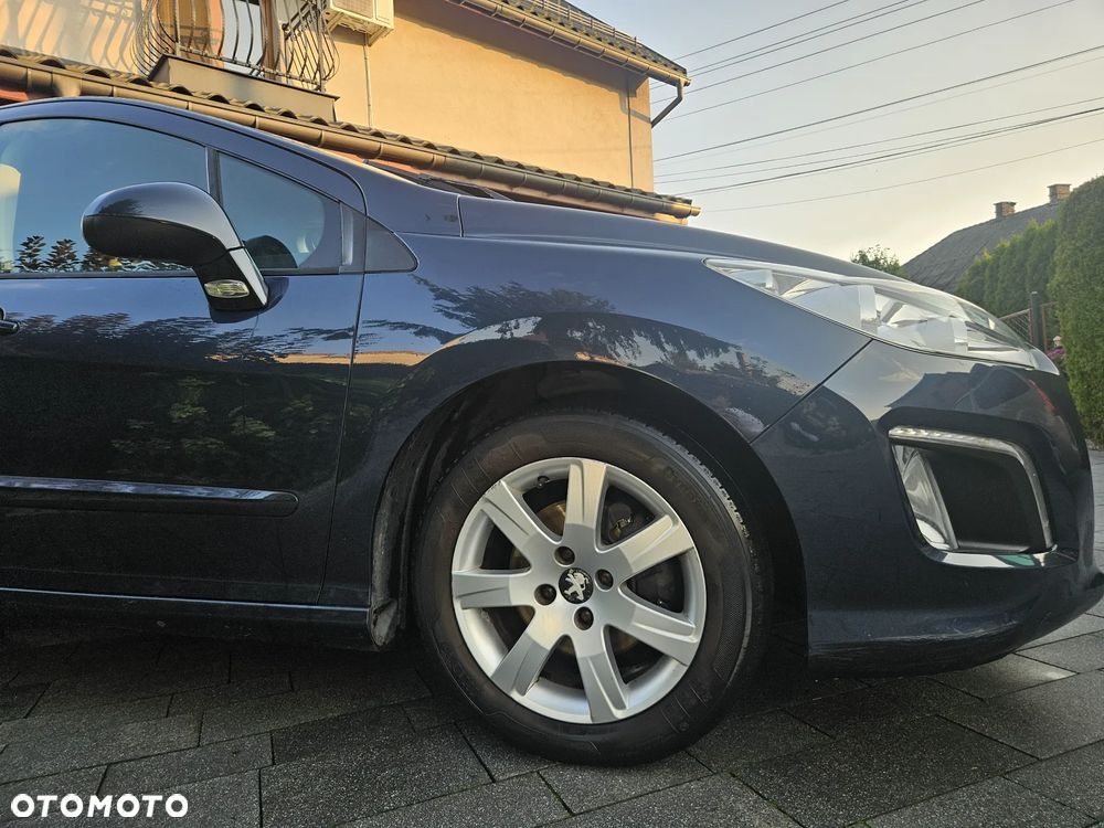 Peugeot 308 1.6 HDi Premium - 12