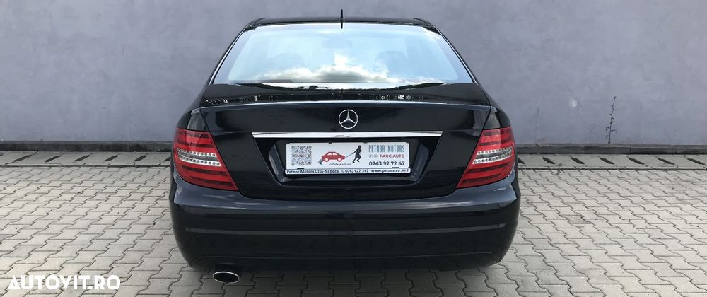 Mercedes-Benz C 220 CDI DPF (BlueEFFICIENCY) 7G-TRONIC - 13