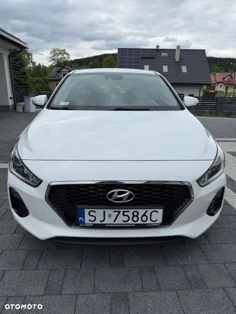 Hyundai i30 1.4 Classic + - 3