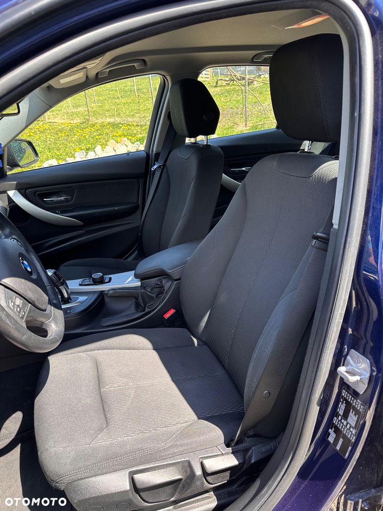 BMW Seria 3 318i Edition Luxury Line Purity - 10