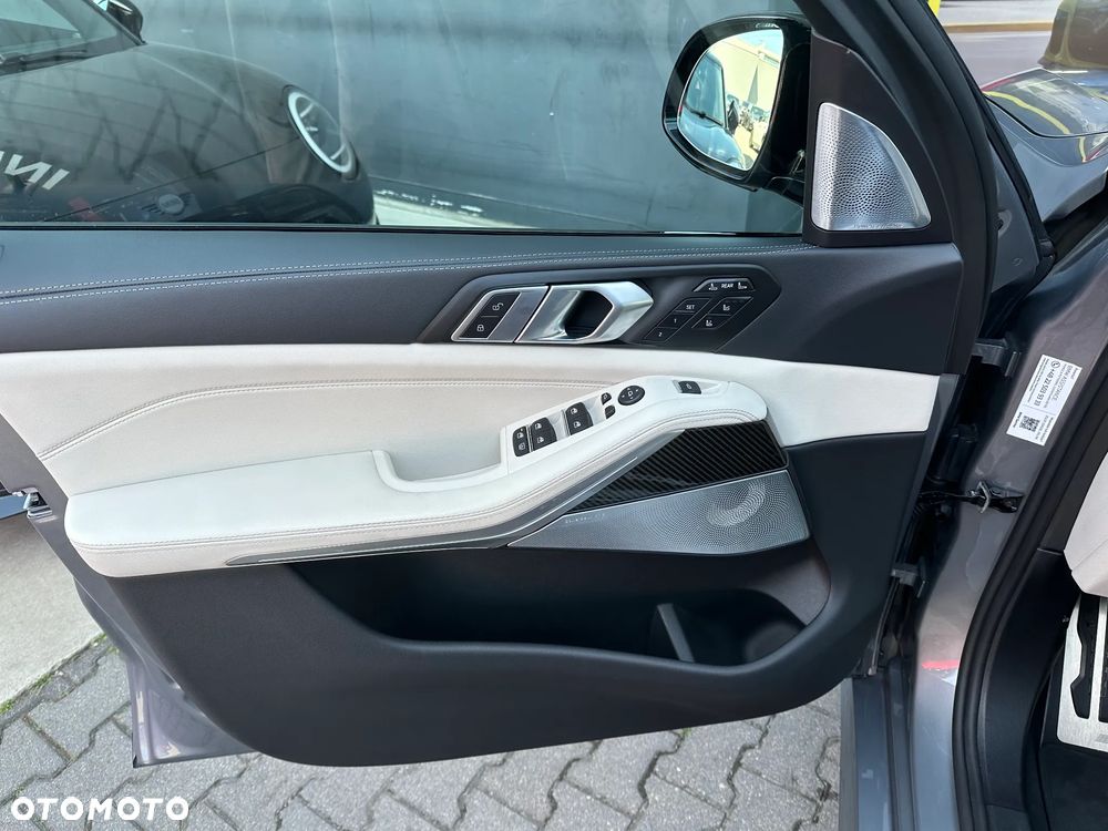 BMW X7 M60i xDrive mHEV sport - 13