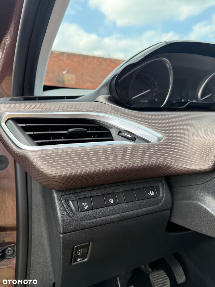 Peugeot 2008 e-HDi FAP 92 STOP & START Allure - 21