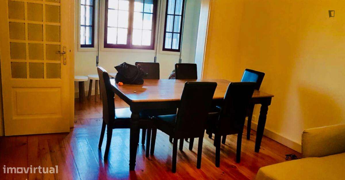 Quarto - localizado em Cedofeita Porto - Grande imagem: 3/10