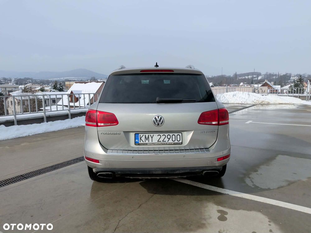 Volkswagen Touareg - 6