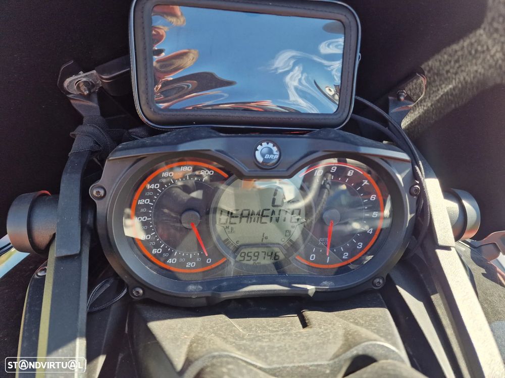 Bombardier CAN AM SPYDER F3S - 10