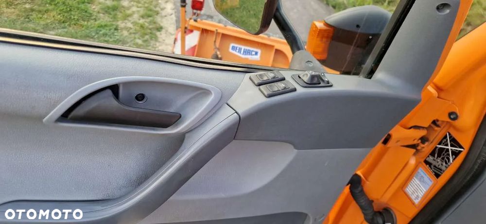 Unimog U20 - 22