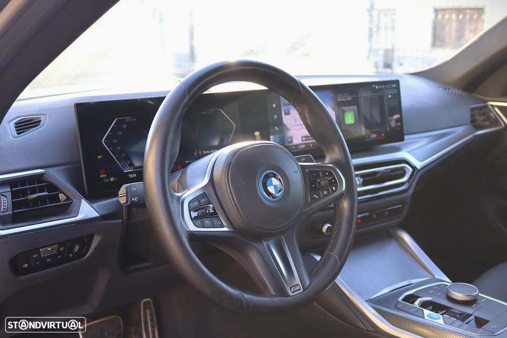 BMW i4 eDrive35 Pack Desportivo M - 15