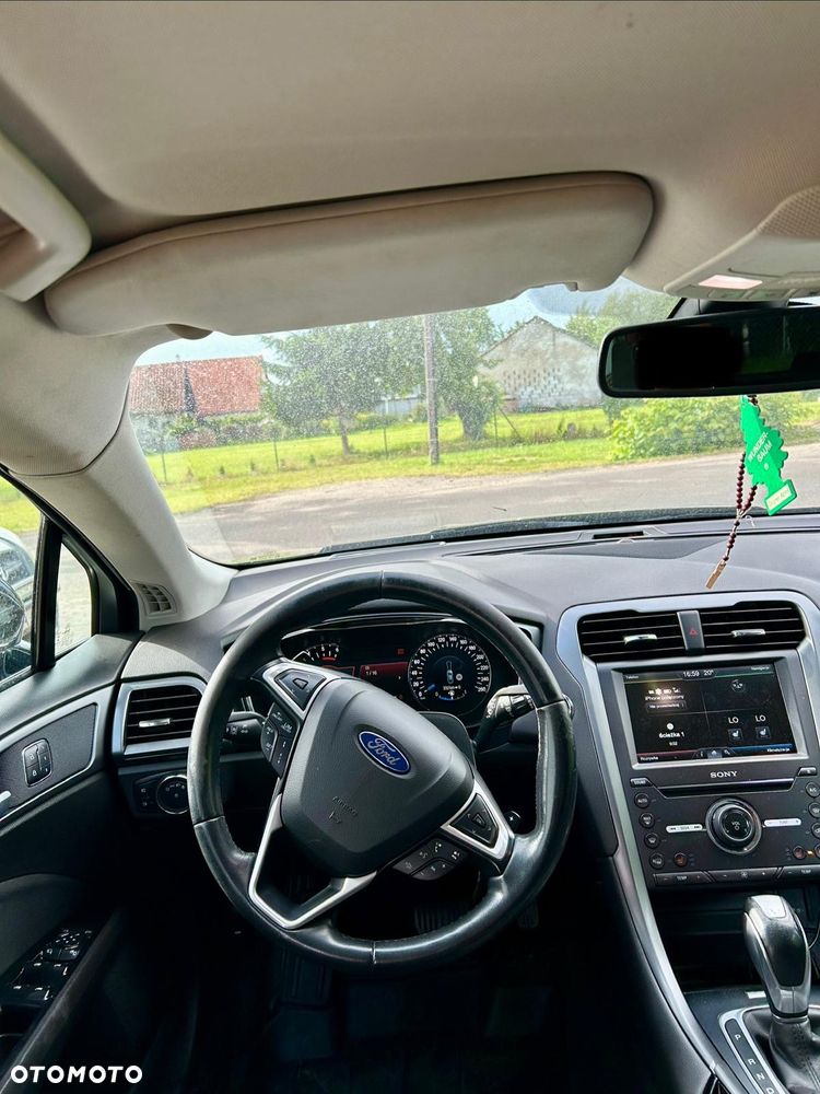 Ford Mondeo 2.0 TDCi Titanium PowerShift - 9