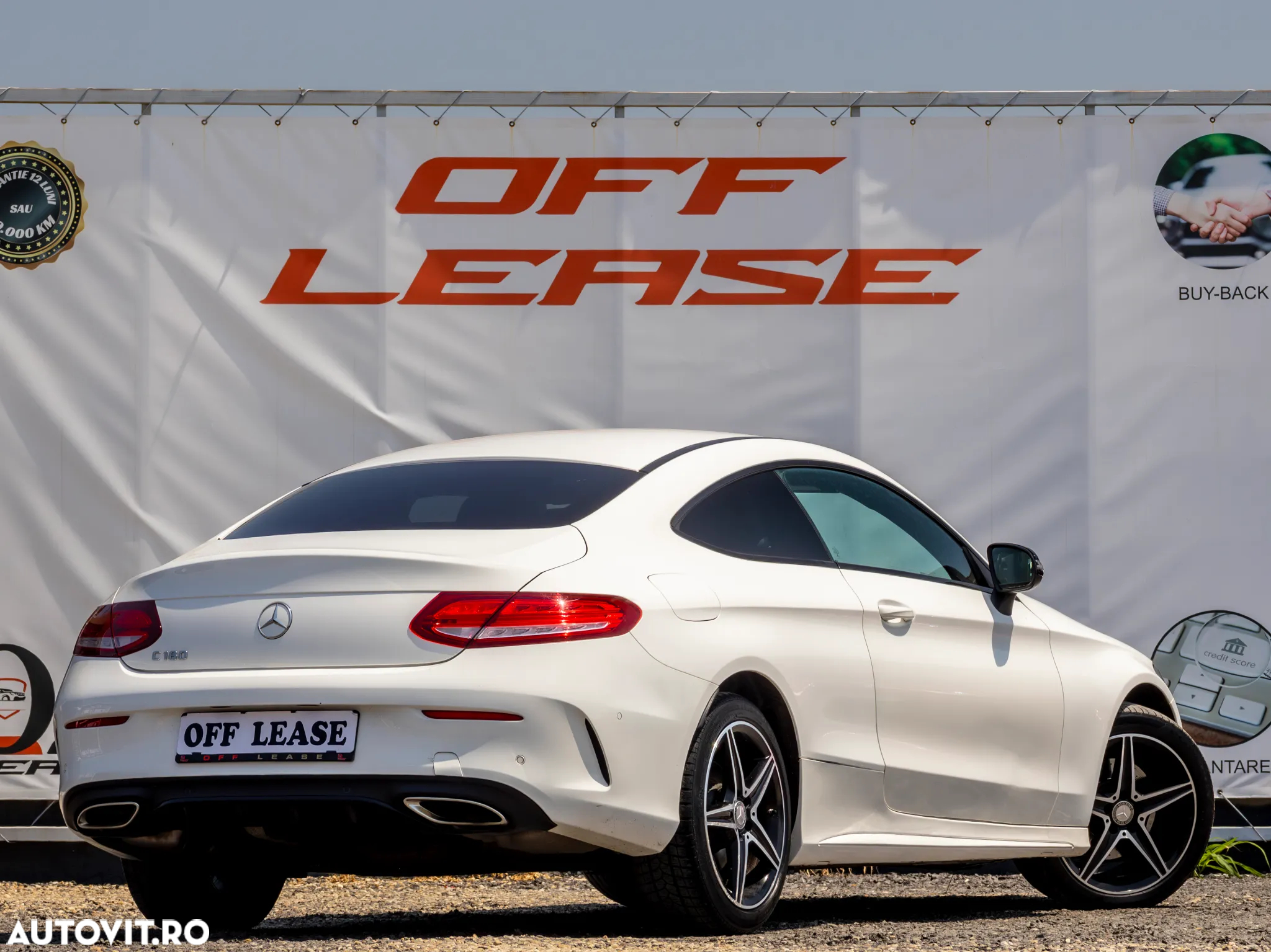 Mercedes-Benz C 180 Coupe 7G-TRONIC AMG Line - 4