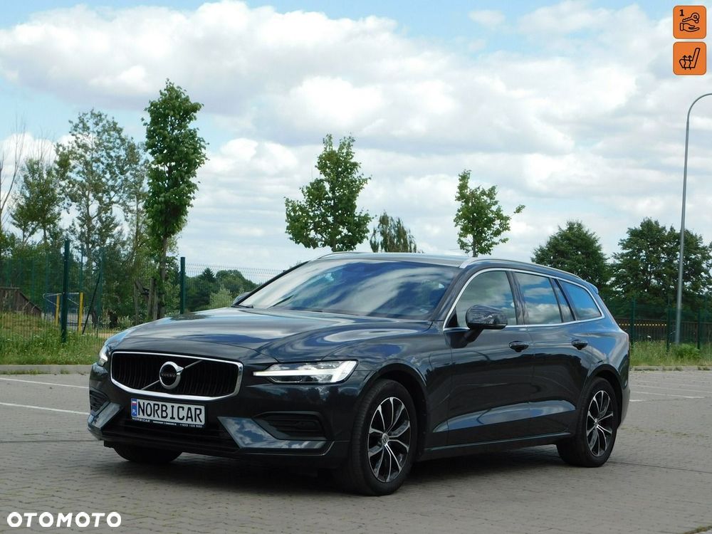 Volvo V60 D3 Momentum Pro - 2