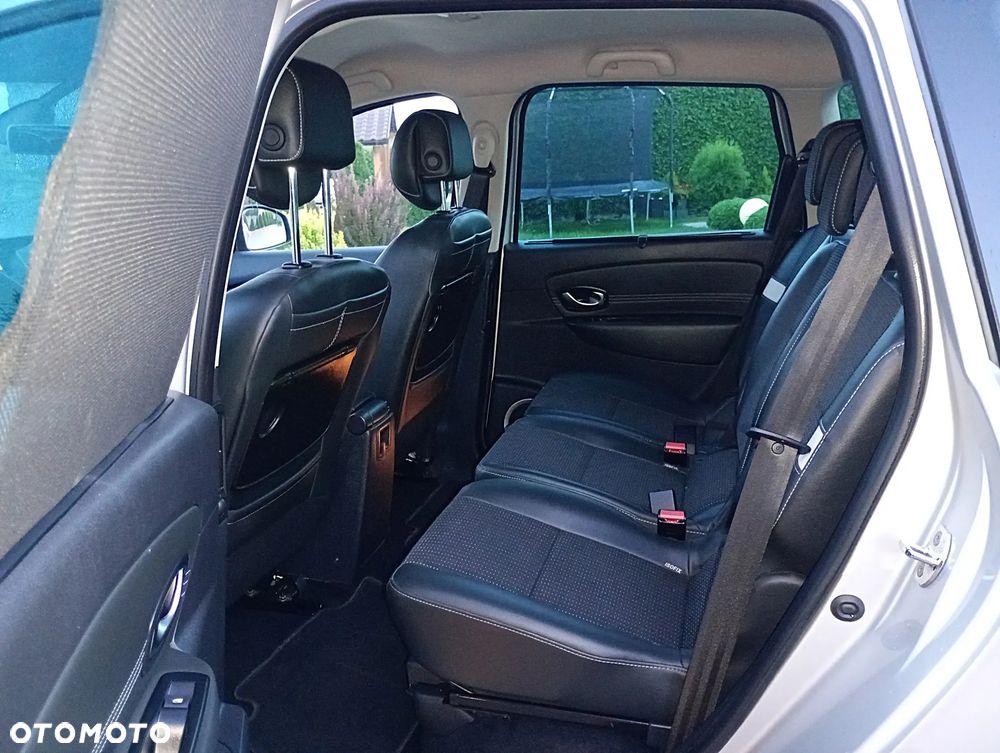 Renault Scenic - 20