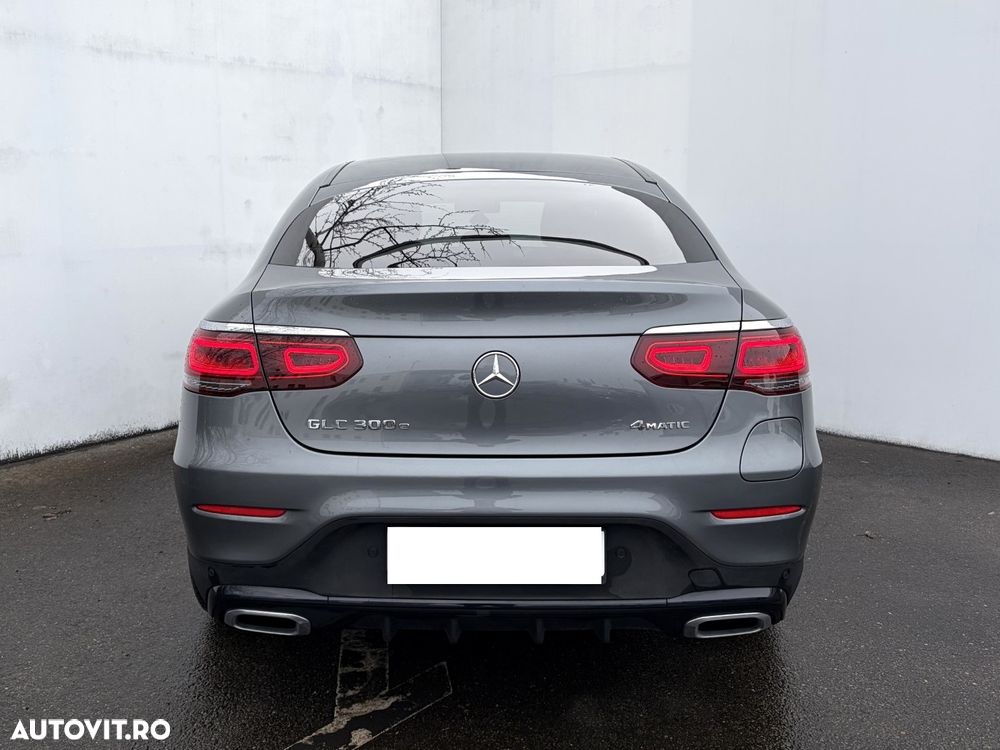 Mercedes-Benz GLC Coupe 300 e 4Matic 9G-TRONIC AMG Line - 4