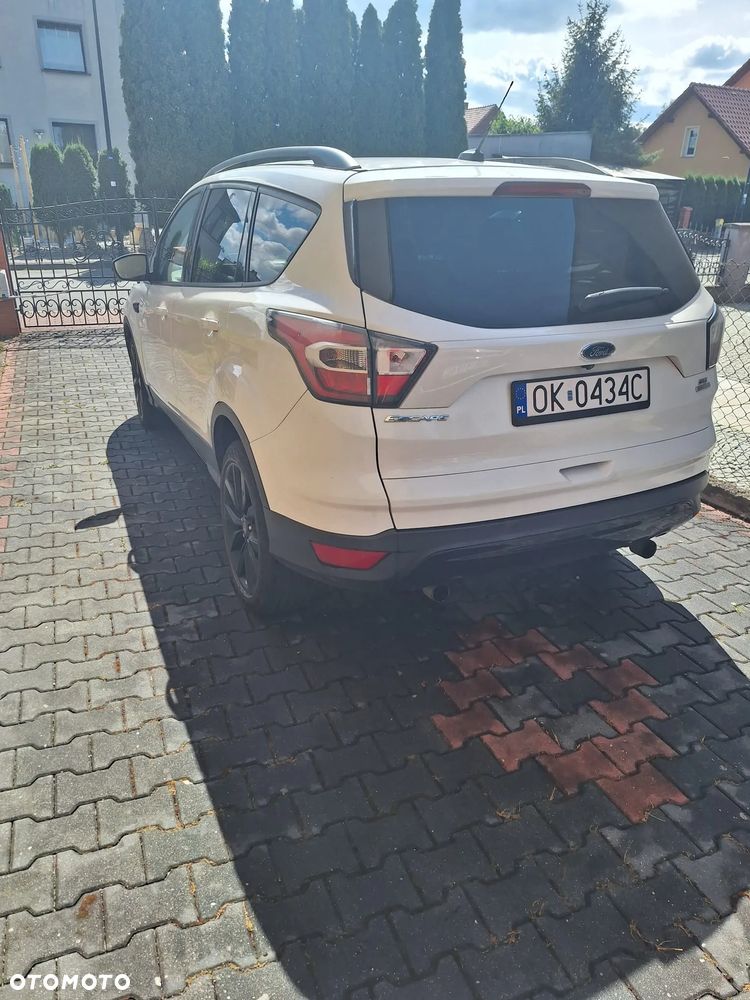 Ford Kuga 2.0 EcoBoost AWD ST-Line ASS - 2
