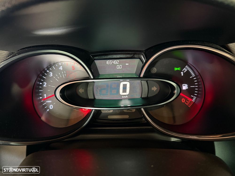 Renault Clio 1.5 dCi Limited - 10