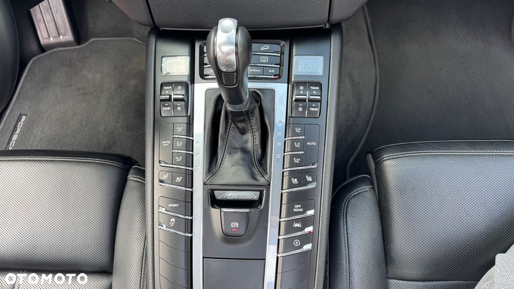 Porsche Macan PDK - 40