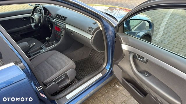 Audi A4 Avant 2.0 TDI - 34