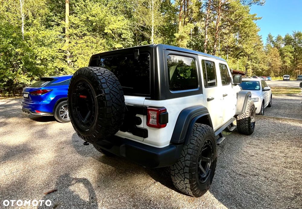 Jeep Wrangler 2.0 T-GDI Hardtop AWD Automatik Sport - 8