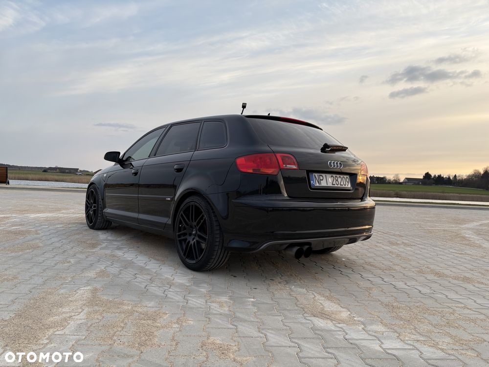 Audi A3 Sportback - 3