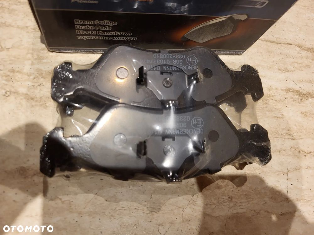 KLOCKI HAMULC.DAEWOO ARANOS, CIELO, ESPERO, LANOS, NEXIA, PRINCE; FSO LANOS; OPEL ASTRA F, ASTRA F CLASSIC, ASTRA F/KOMBI, CALIBRA A, KADETT E, OMEGA A 1.4-2.4 09.84- - 2