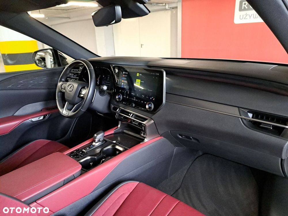 Lexus RX - 18